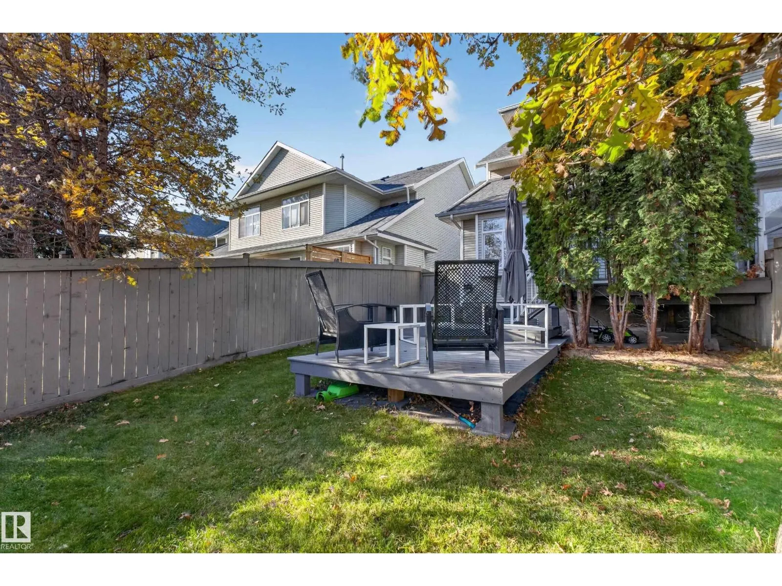 #4 200 ERIN RIDGE DR