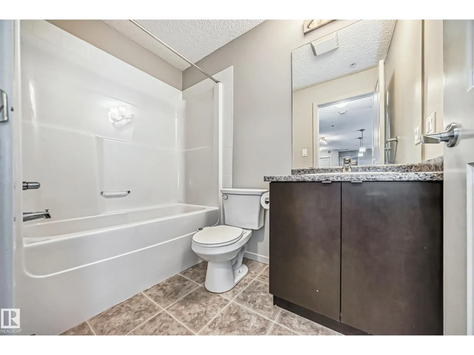 #332 344 Windermere RD NW