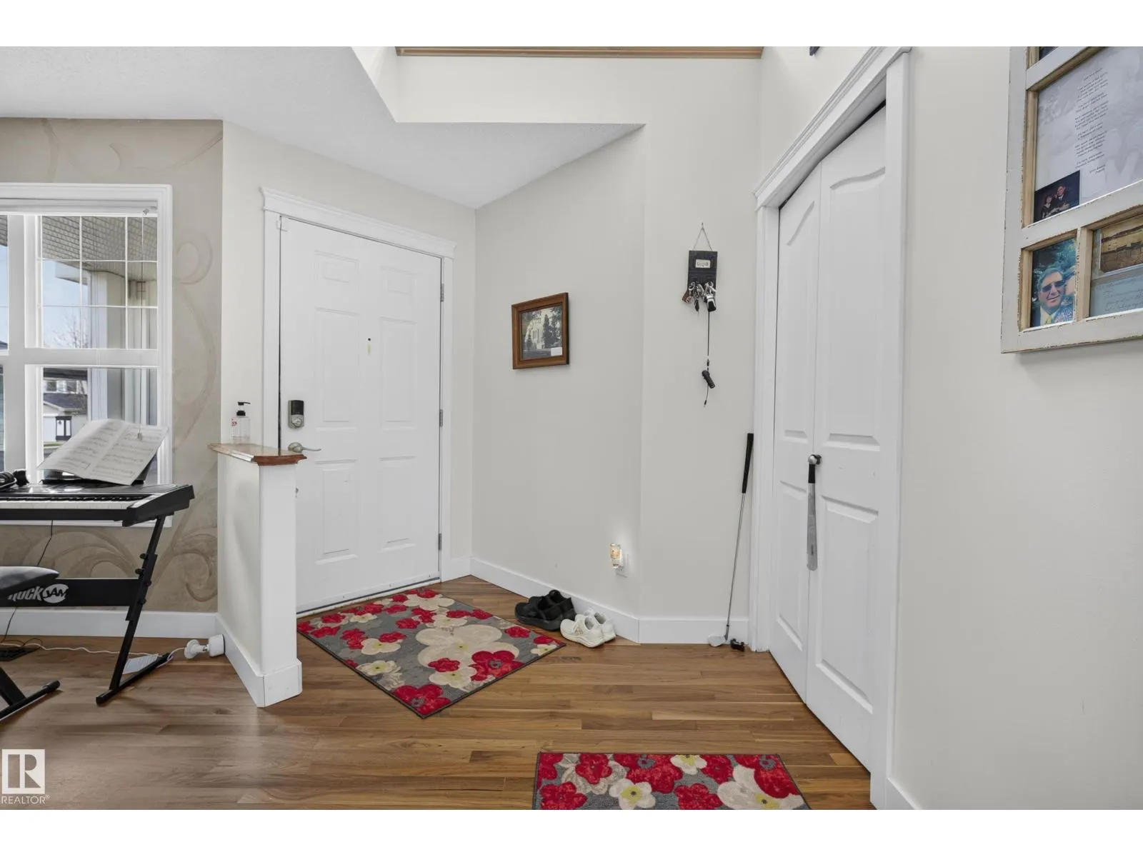 114 EASTGATE WY