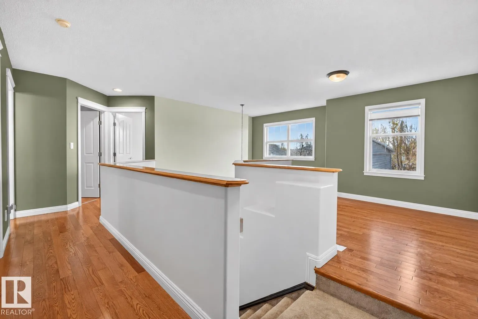 114 EASTGATE WY