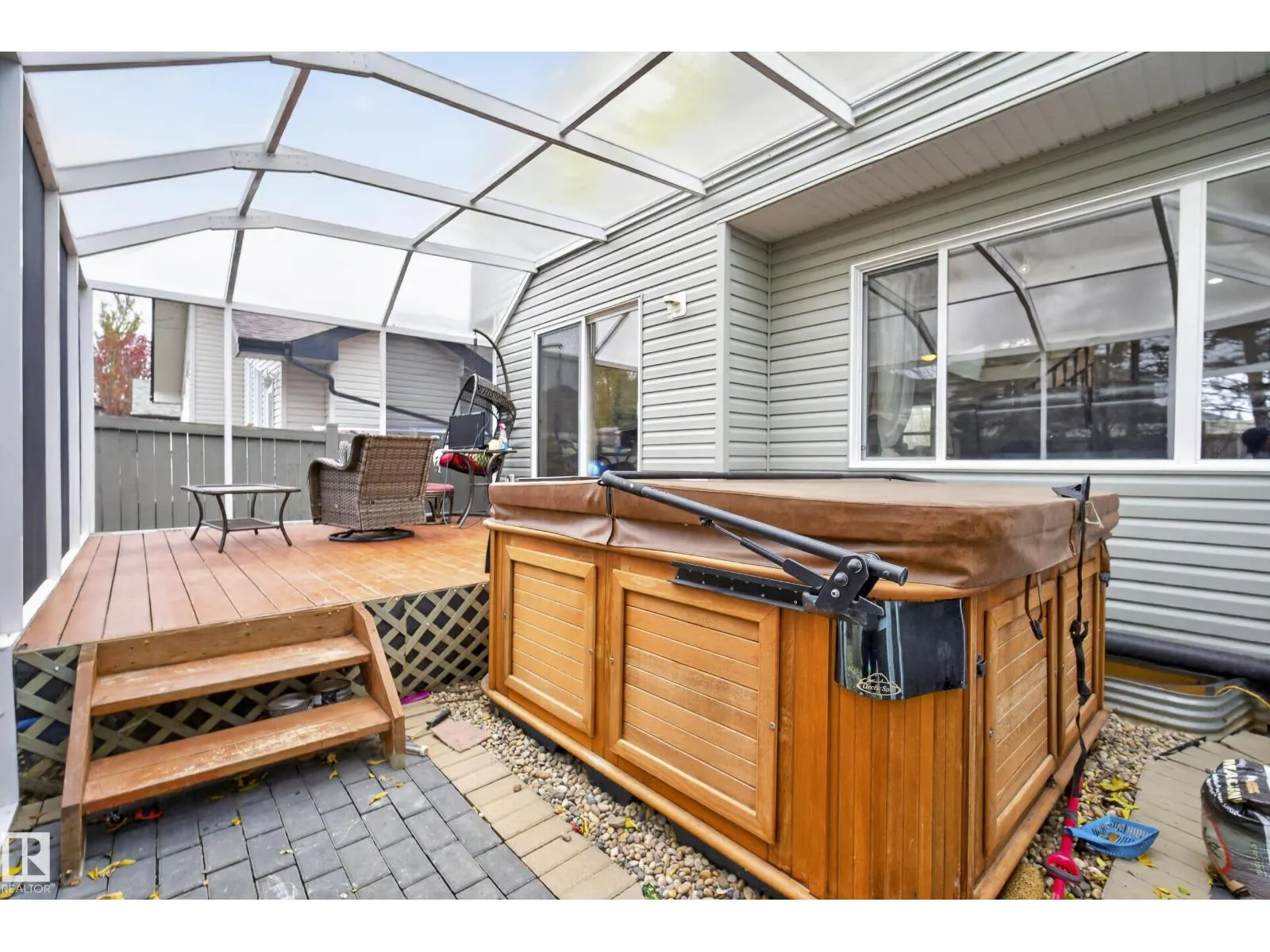 114 EASTGATE WY