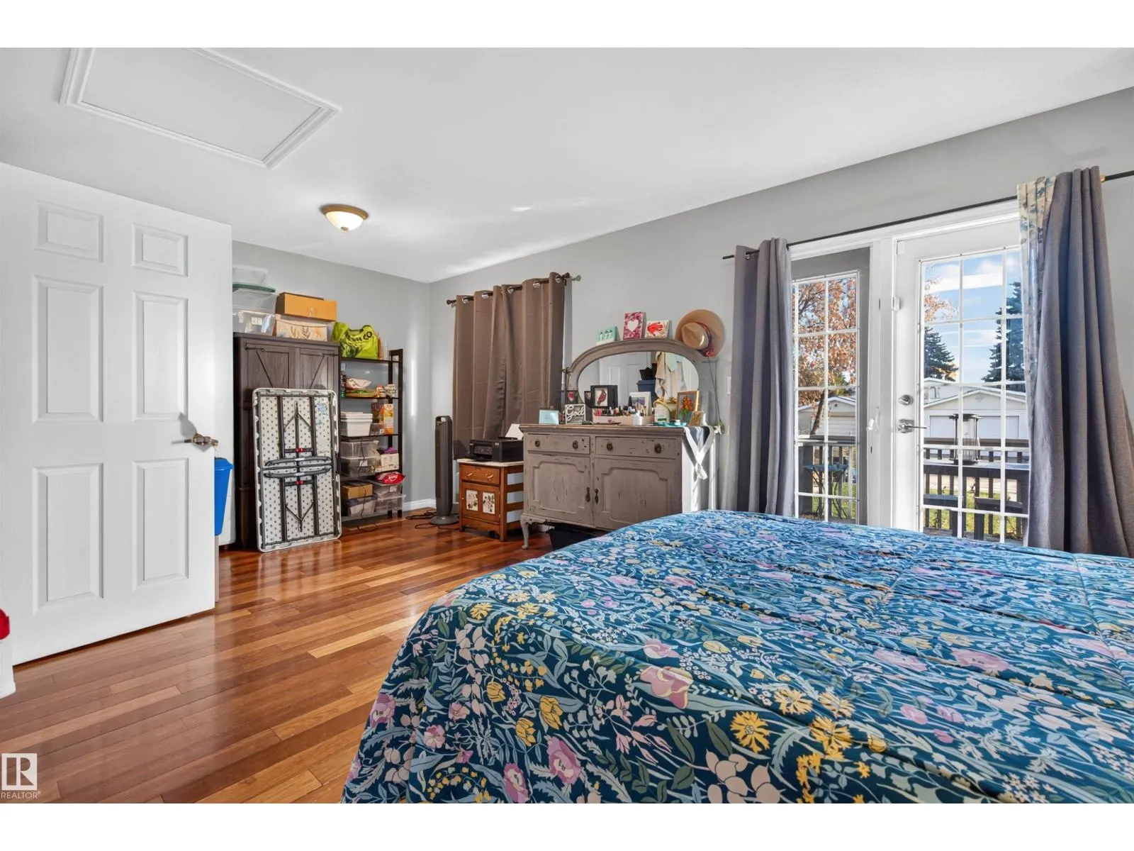 12711 90 ST NW