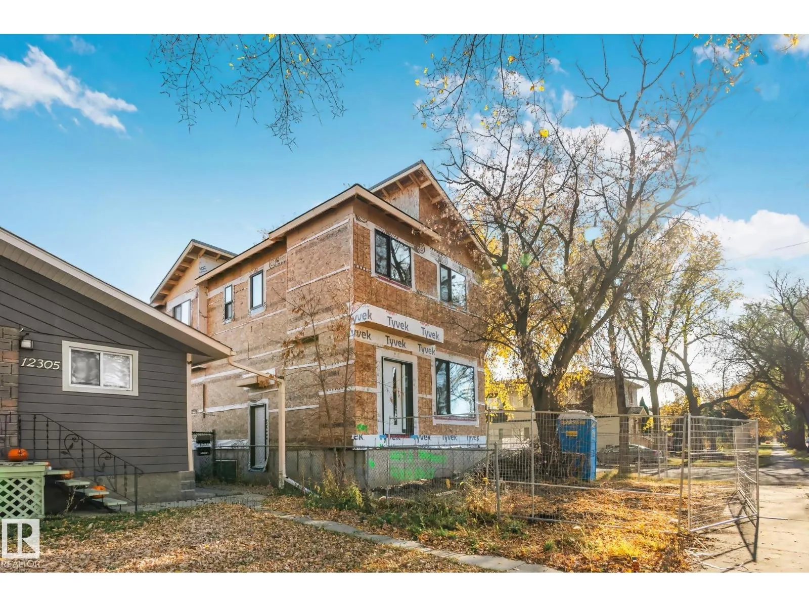 12303 106 ST NW NW