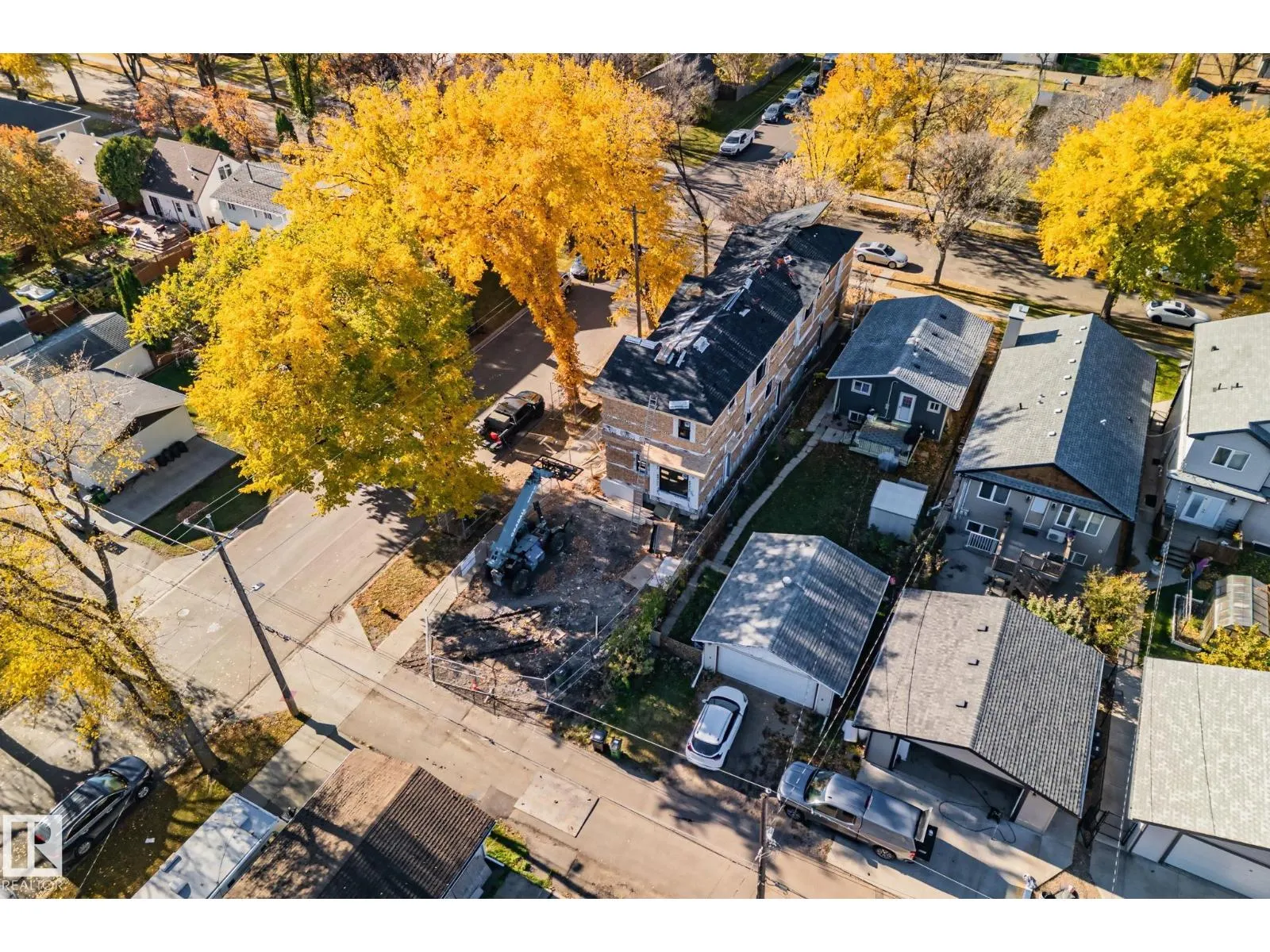 12303 106 ST NW NW