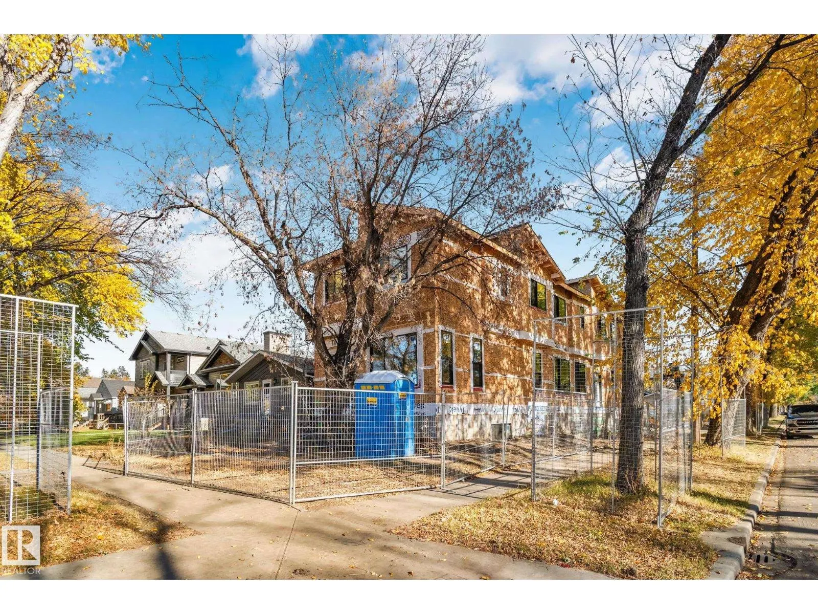 12303 106 ST NW NW