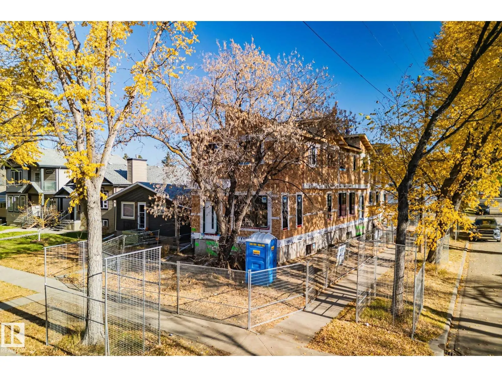 12303 106 ST NW NW