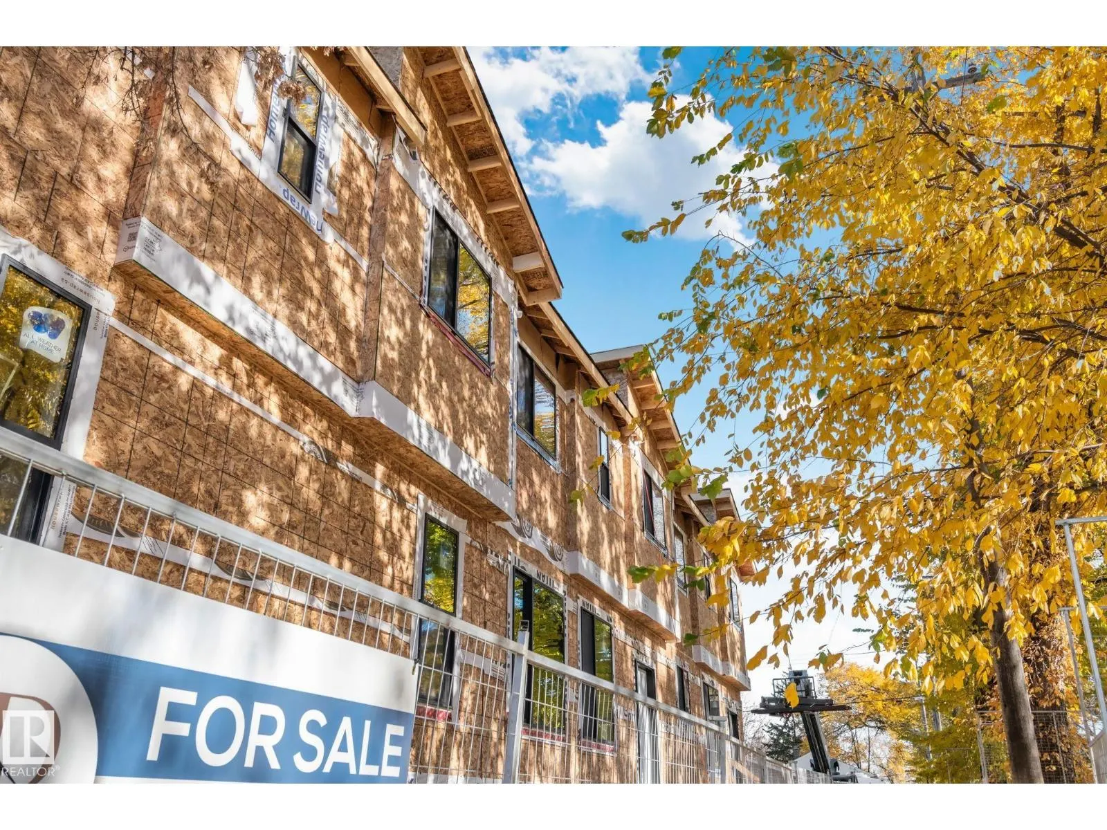 12303 106 ST NW NW