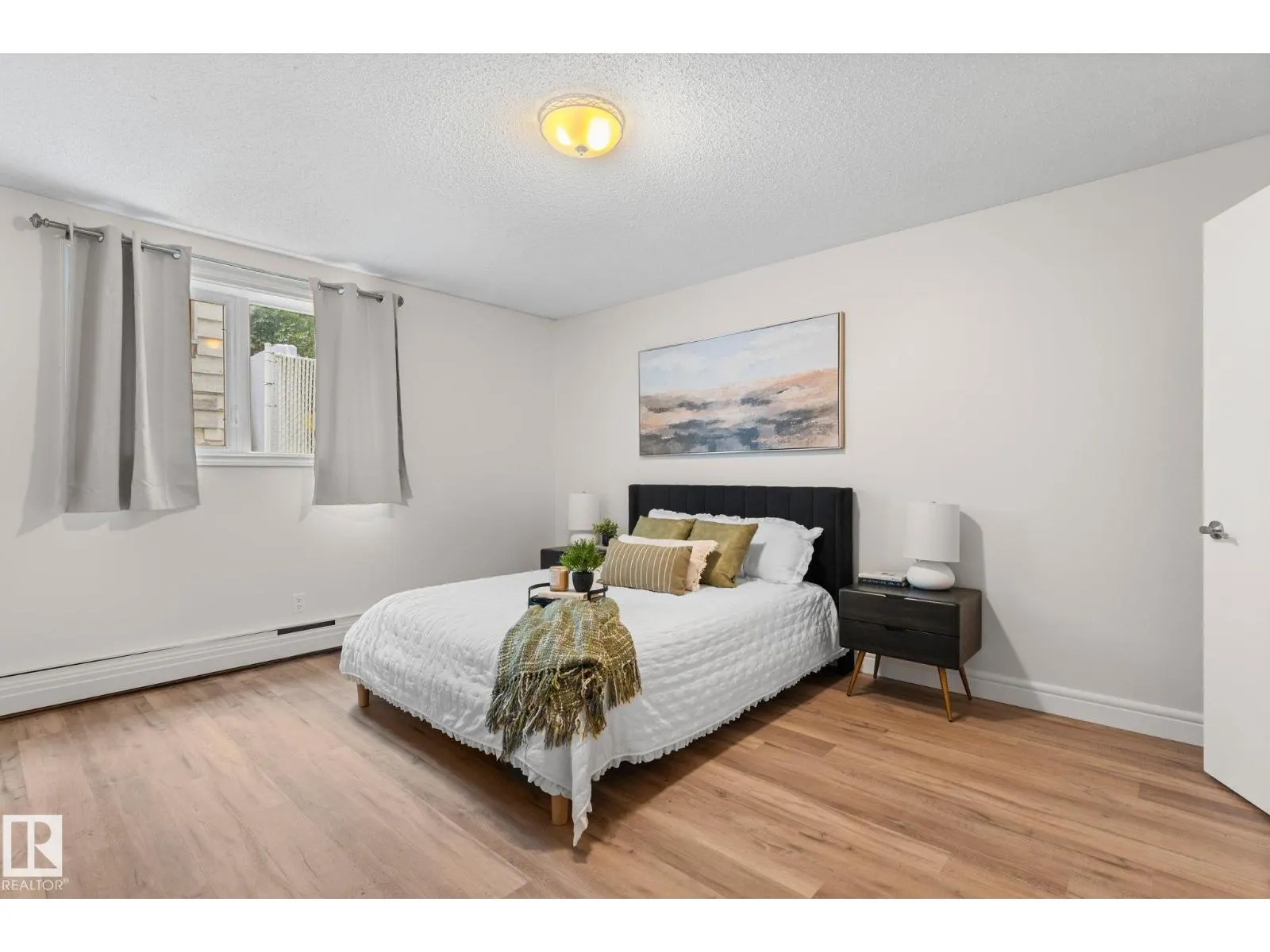 #106 10735 81 AV NW