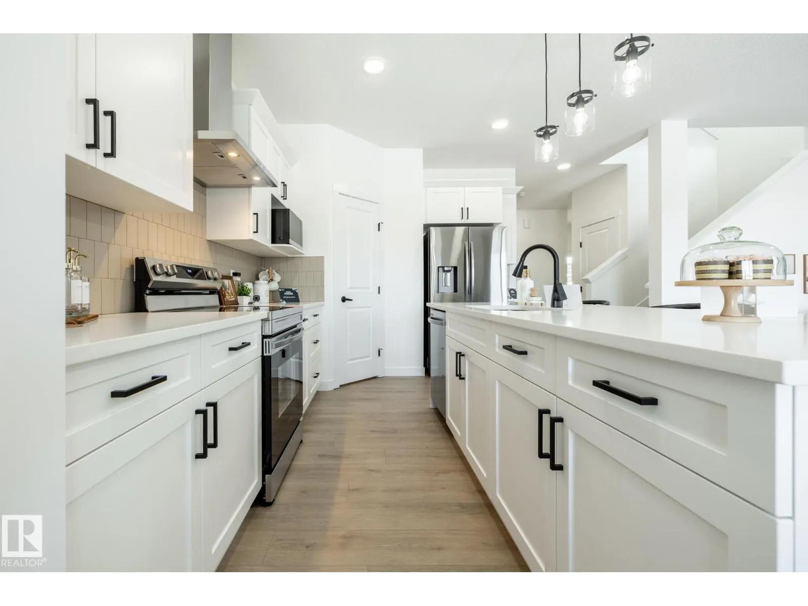 14 Marigold AV