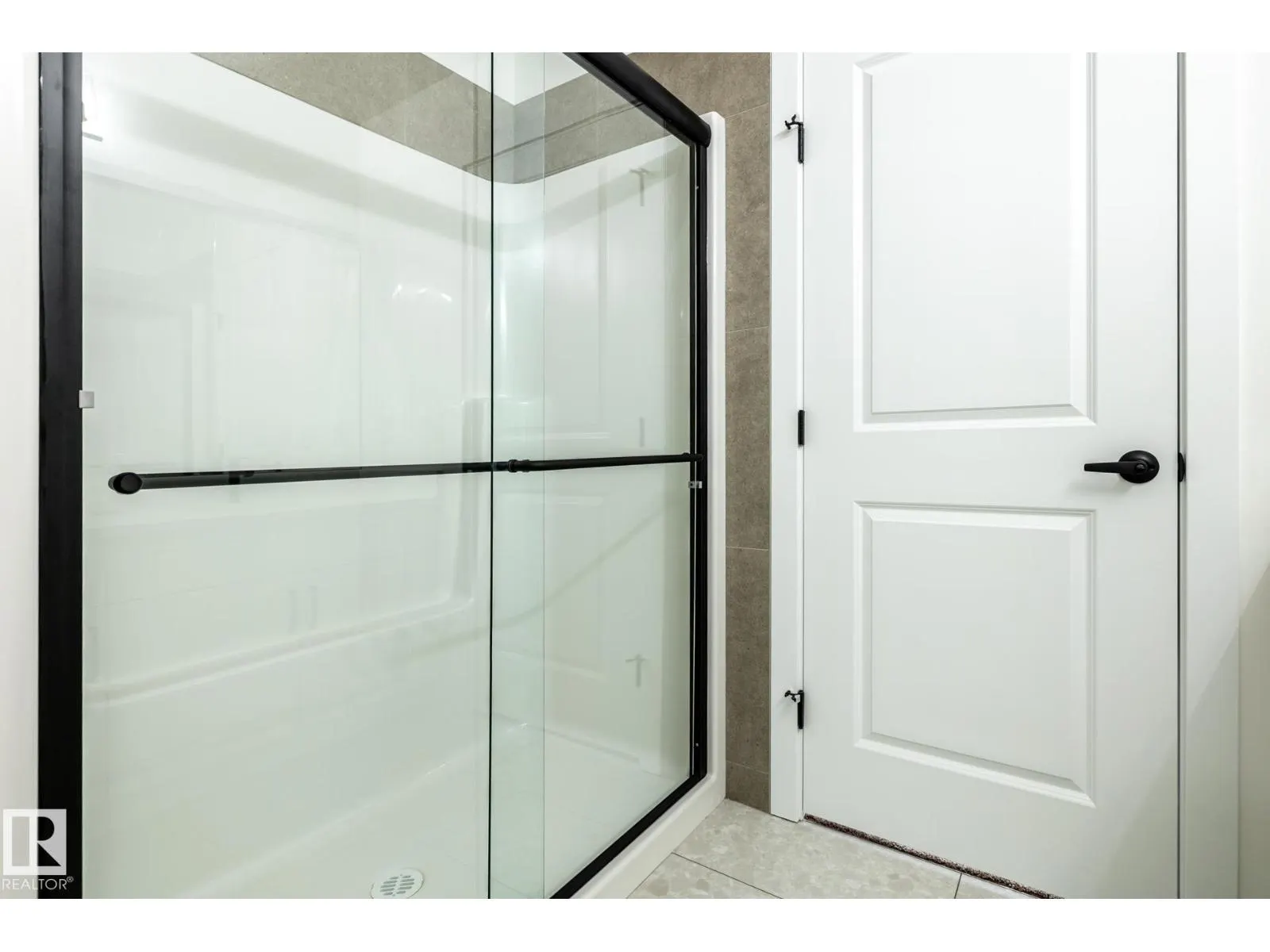 14 Marigold AV