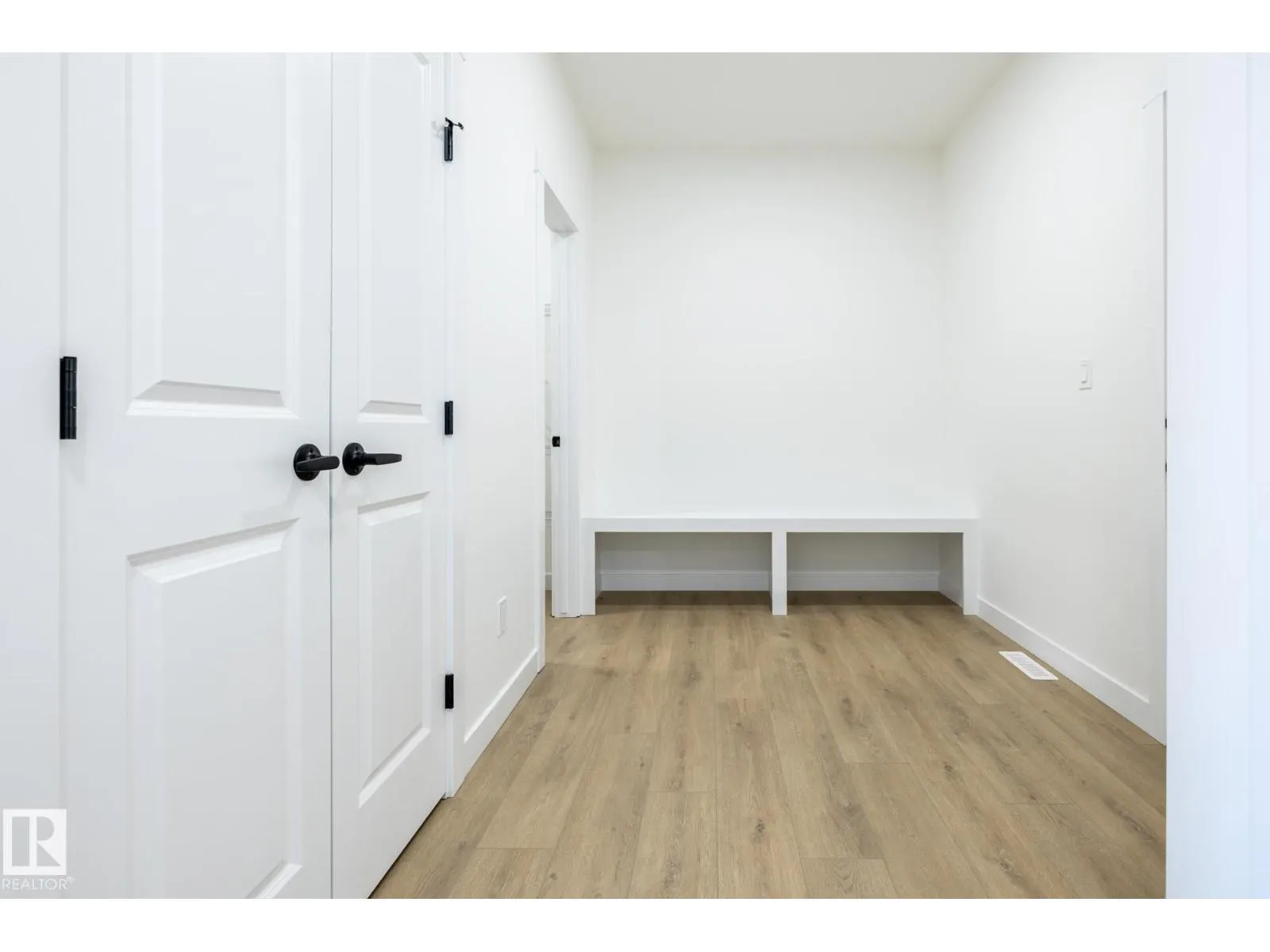 14 Marigold AV