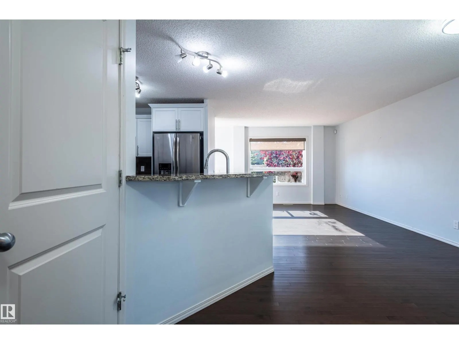 21413 94 AV NW