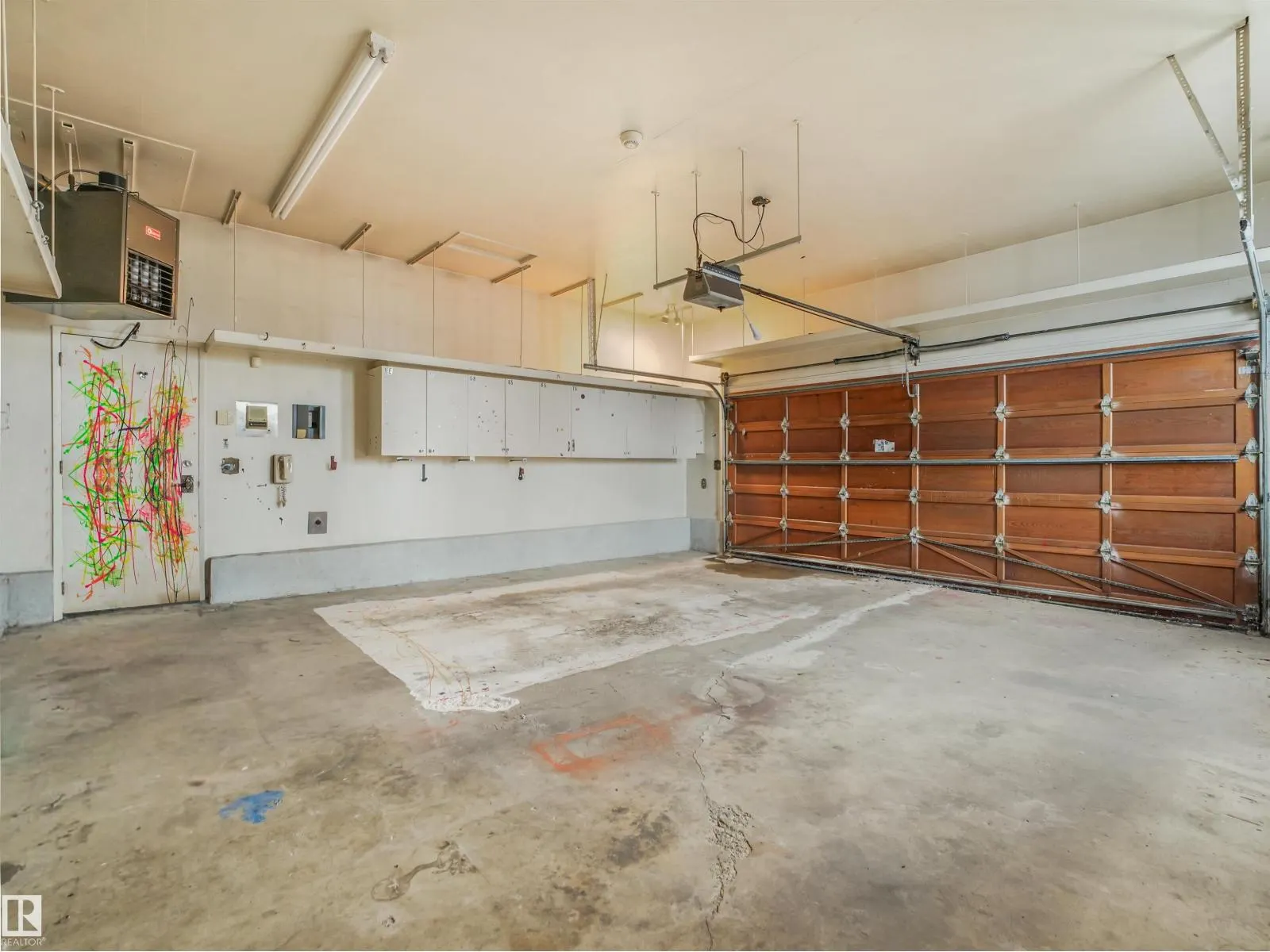 15103 92 ST NW