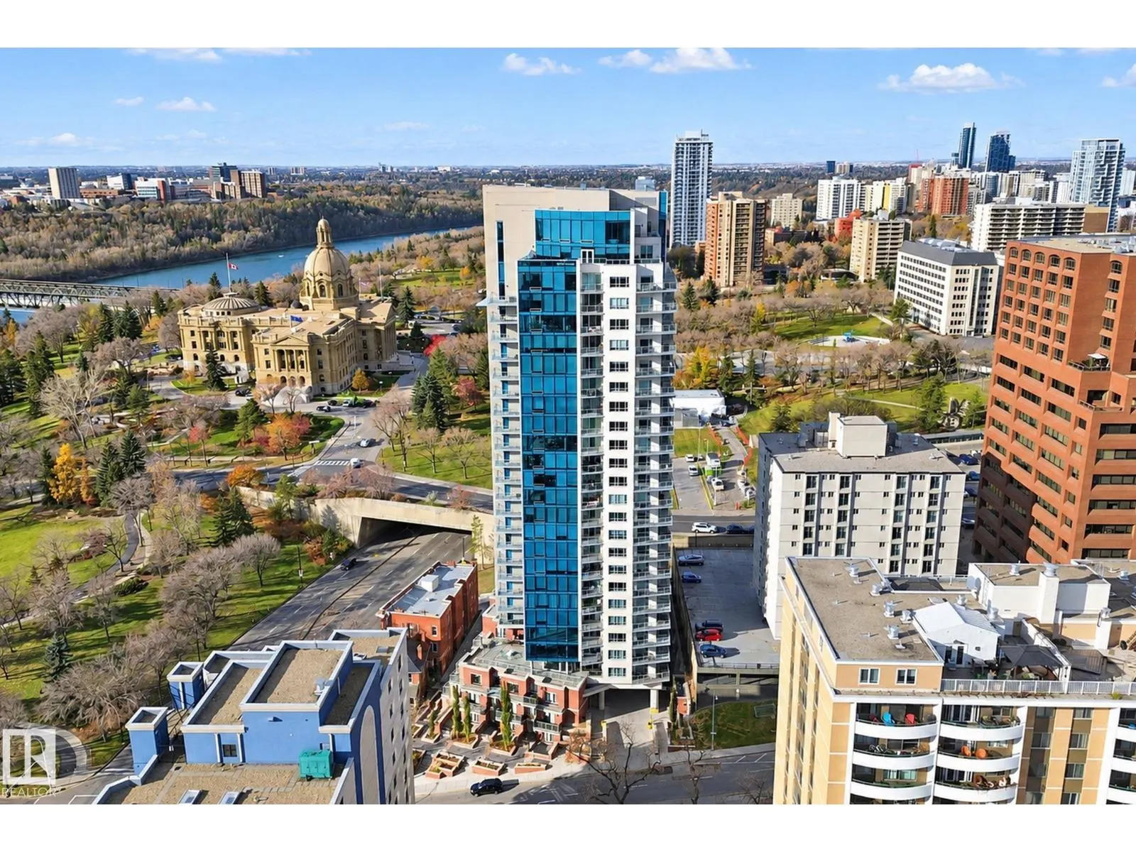 #1502 9720 106 ST NW