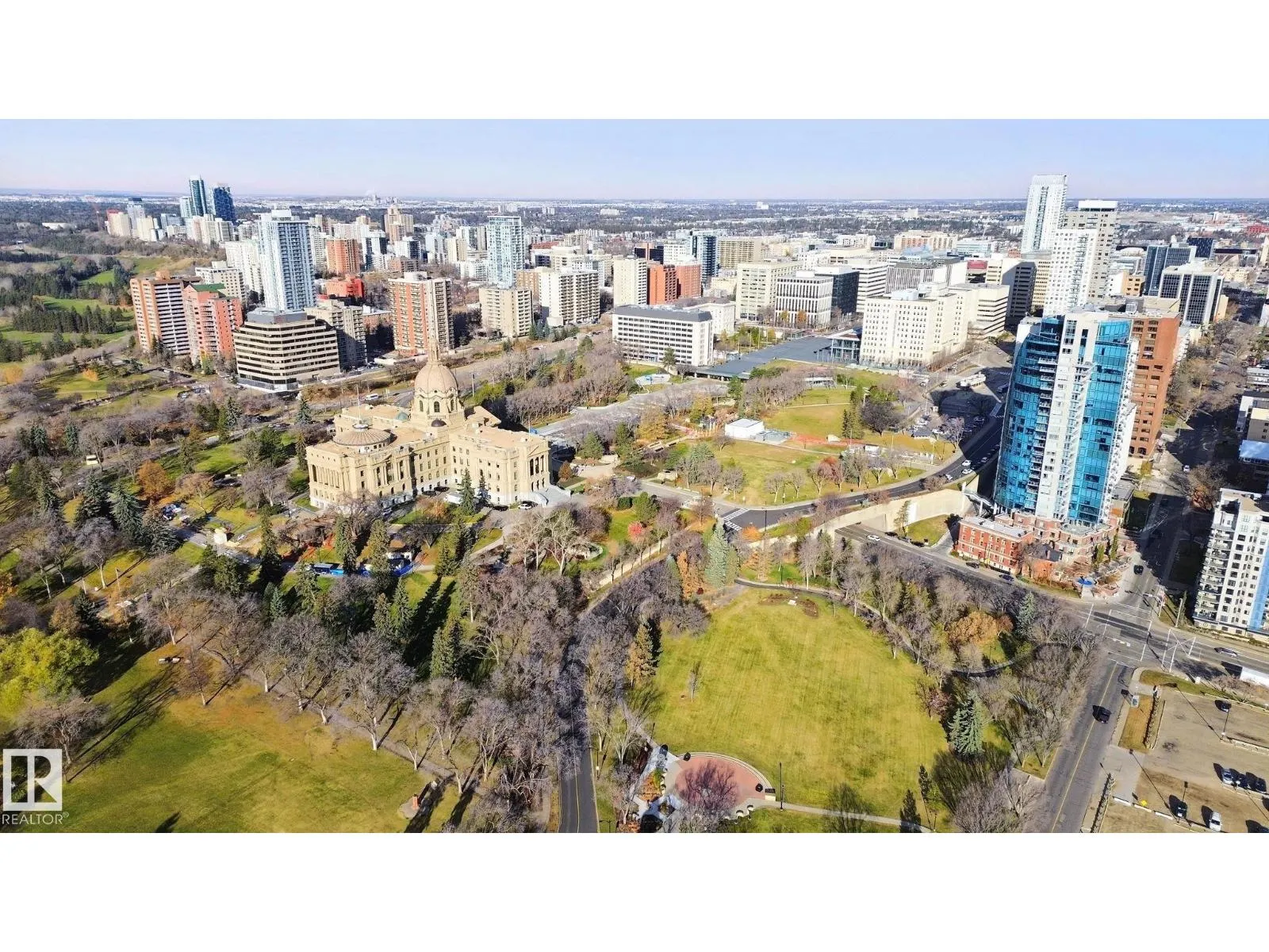 #1502 9720 106 ST NW