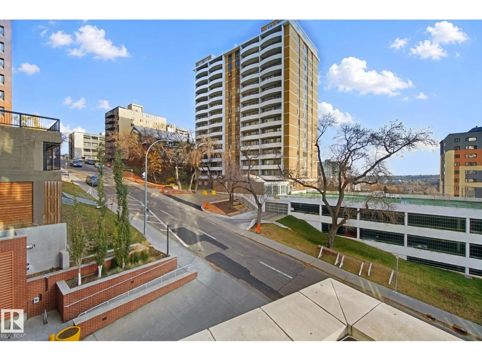 #1502 9720 106 ST NW