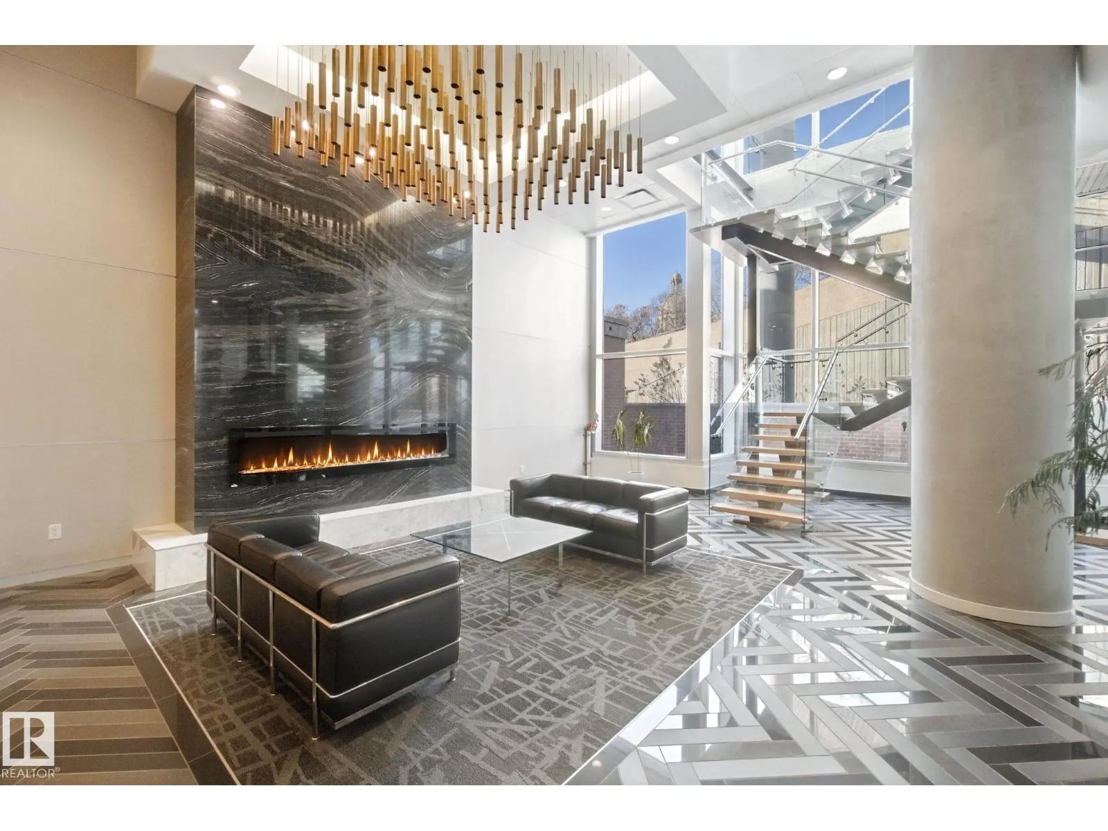 #1502 9720 106 ST NW