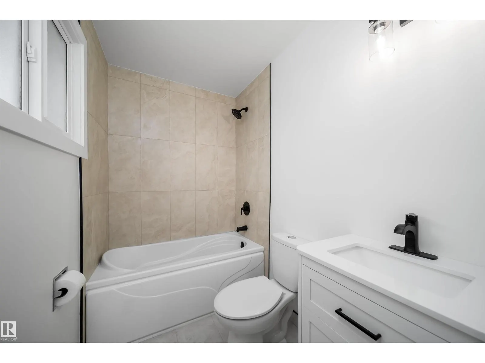 7807 144 AV NW