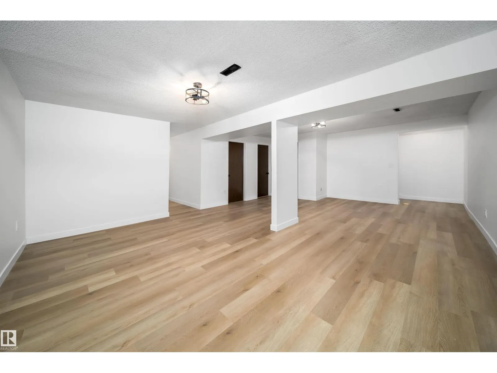 7807 144 AV NW