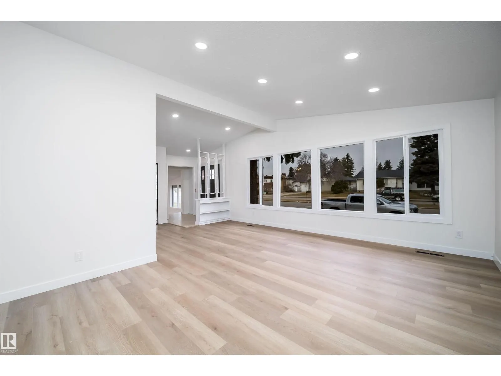 7807 144 AV NW