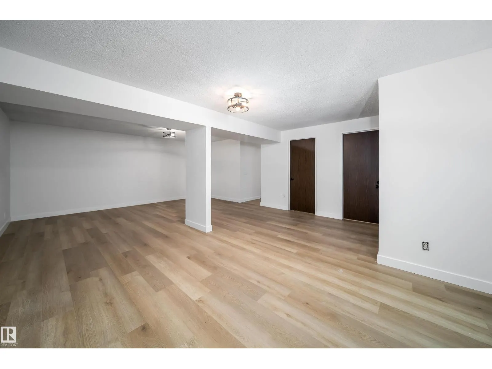 7807 144 AV NW