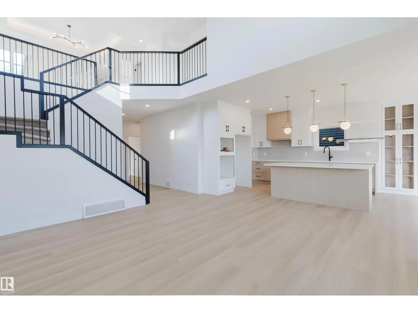 955 Elderberry LD NW