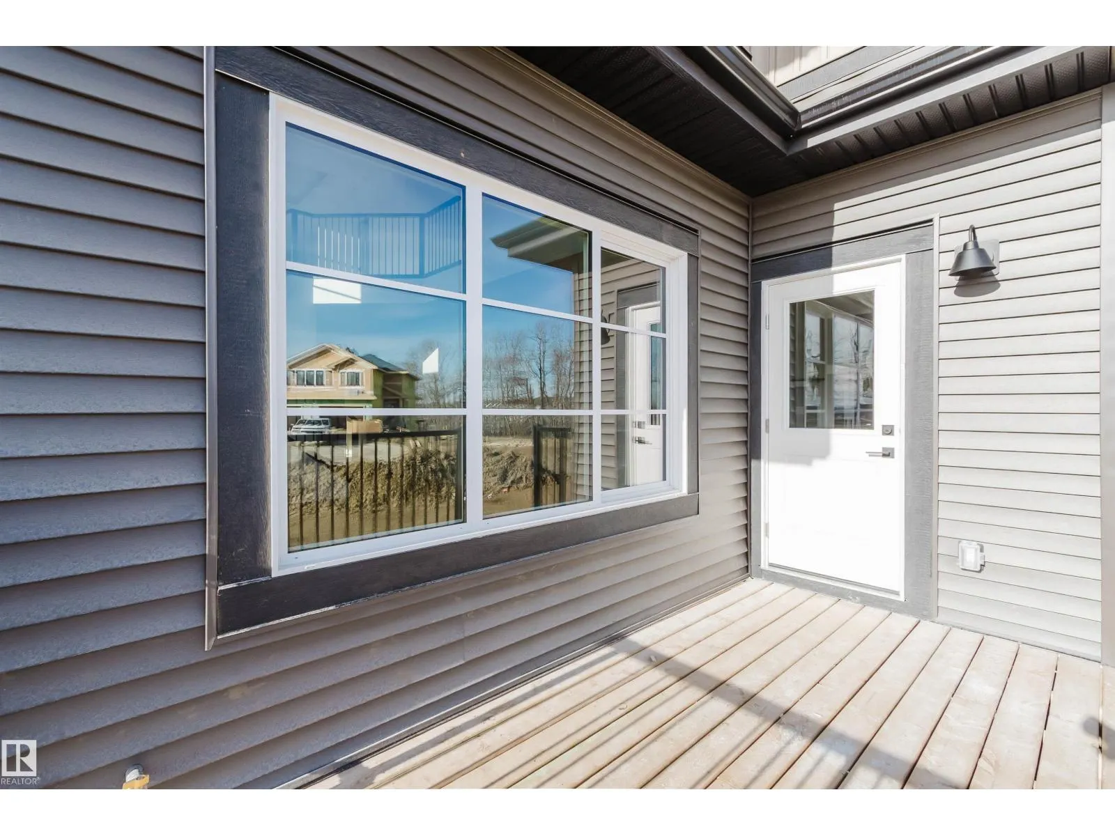 955 Elderberry LD NW