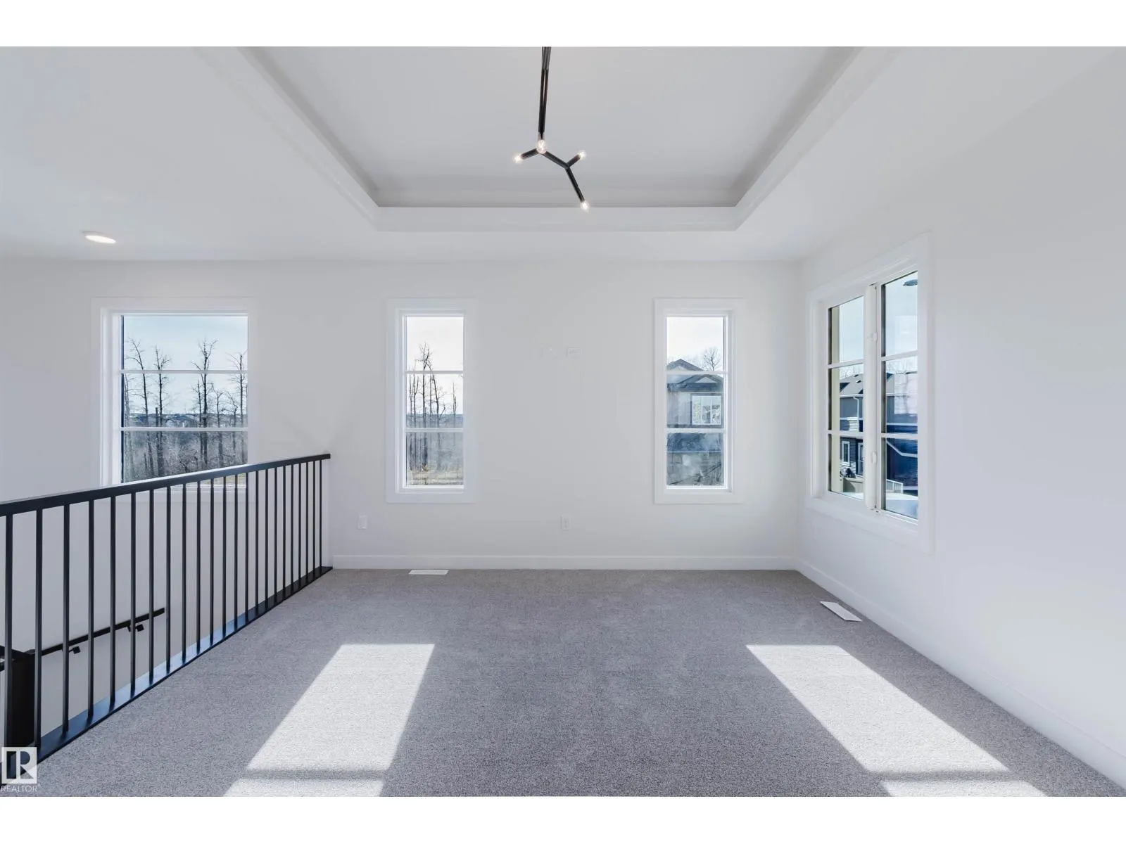 955 Elderberry LD NW