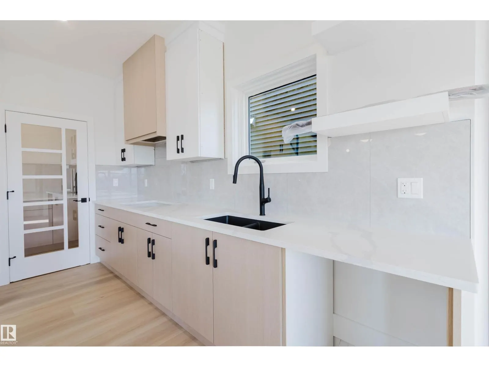 955 Elderberry LD NW