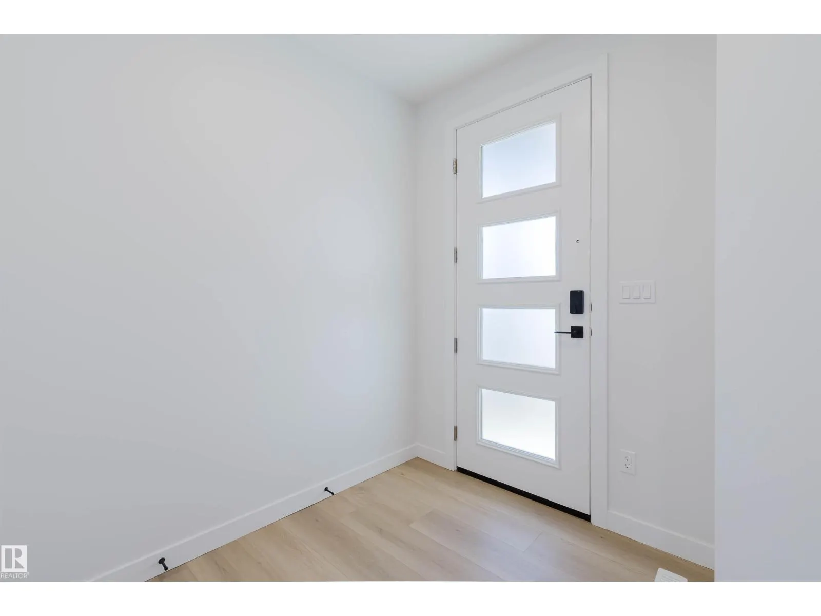 955 Elderberry LD NW