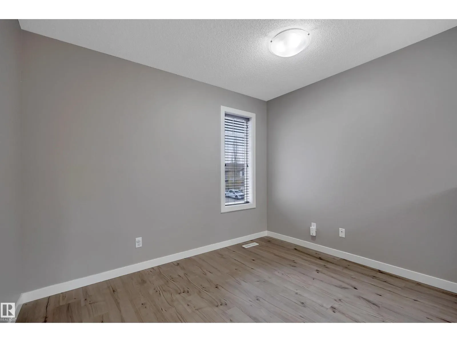 1706 CUNNINGHAM WY SW