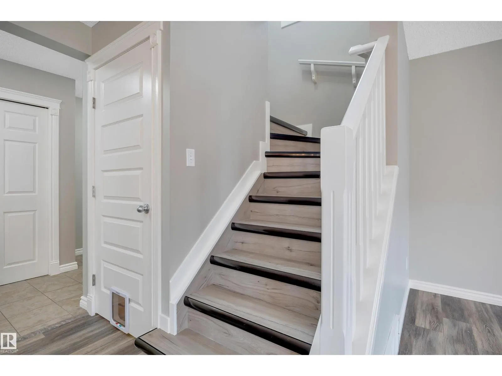 1706 CUNNINGHAM WY SW