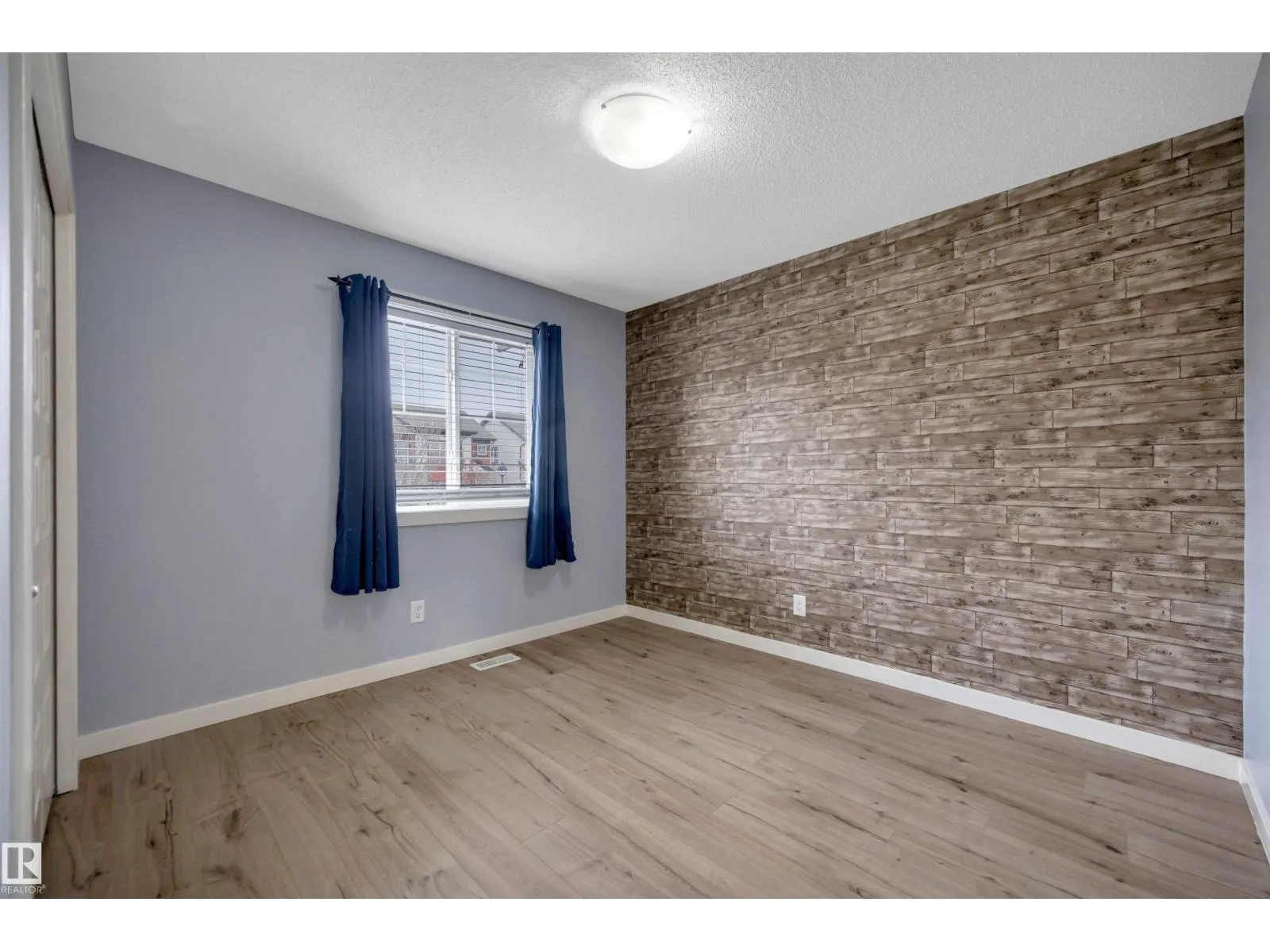 1706 CUNNINGHAM WY SW