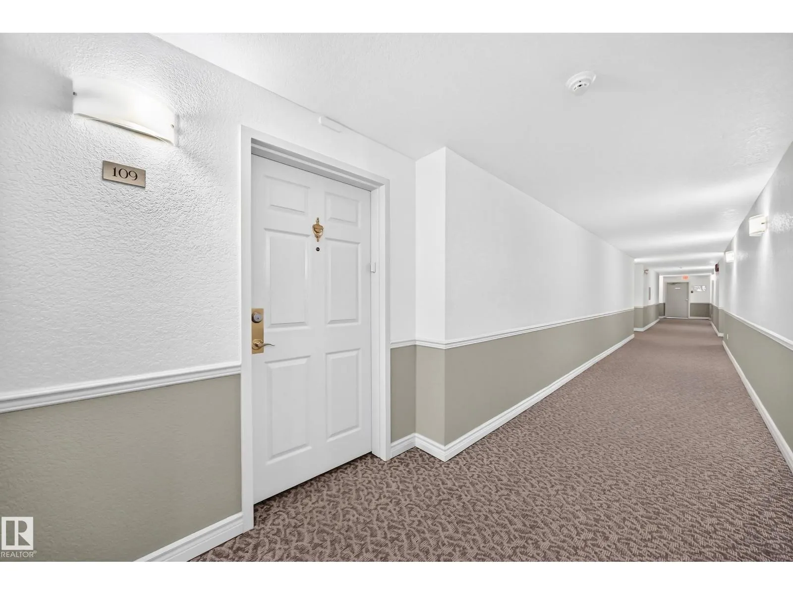 #109 10945 21 AV NW