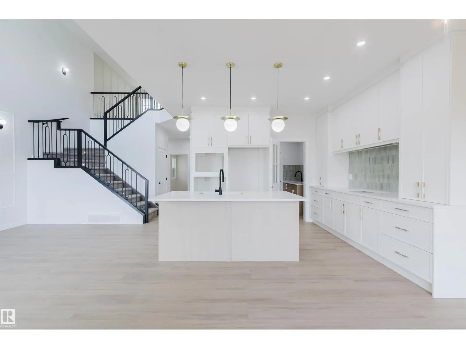 3279 Chernowski WY SW