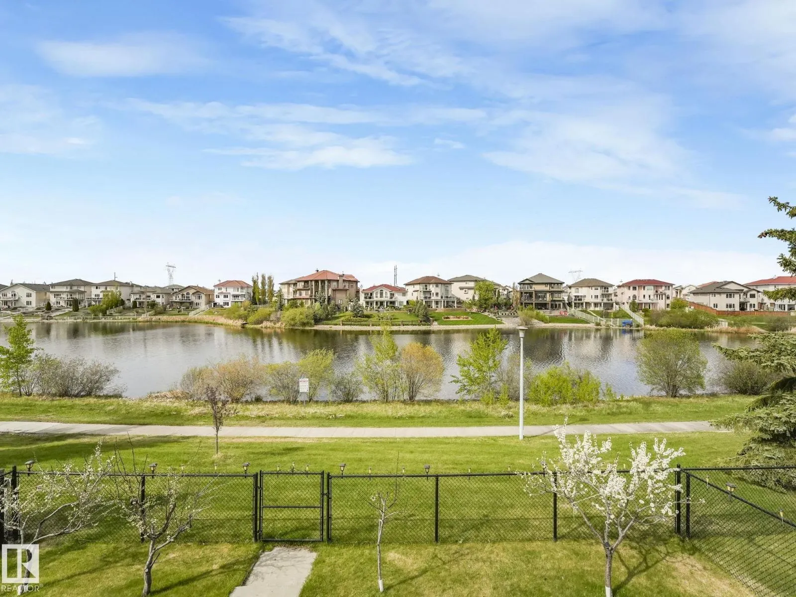 7504 161A AV NW