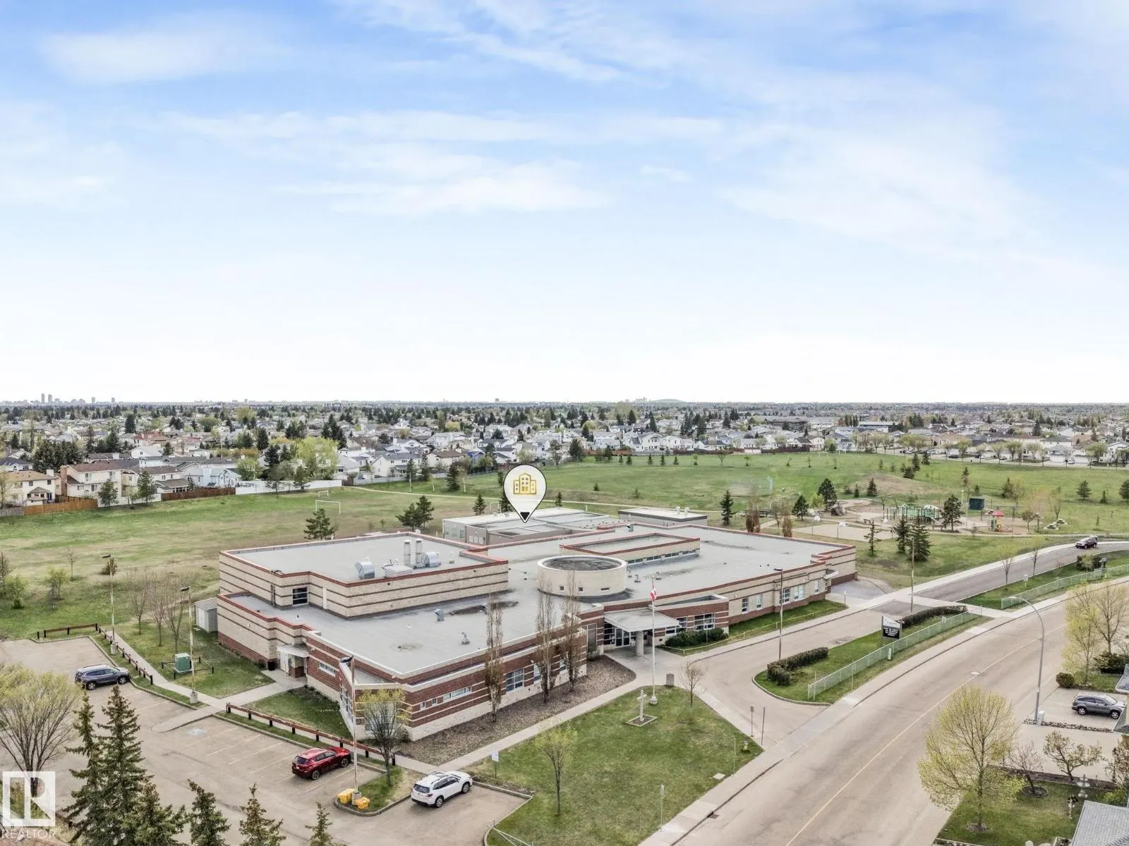 7504 161A AV NW