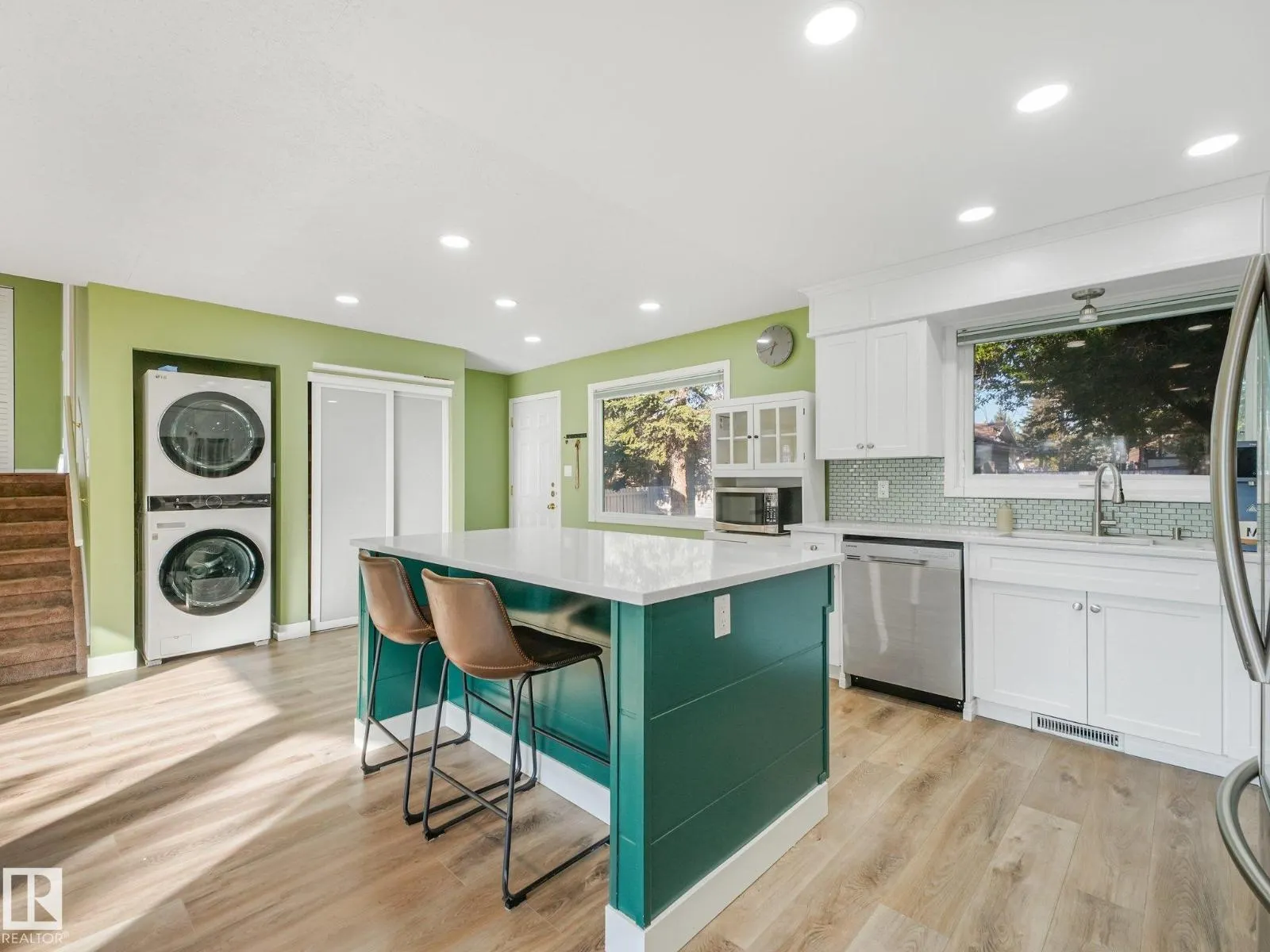 3903 62 ST NW