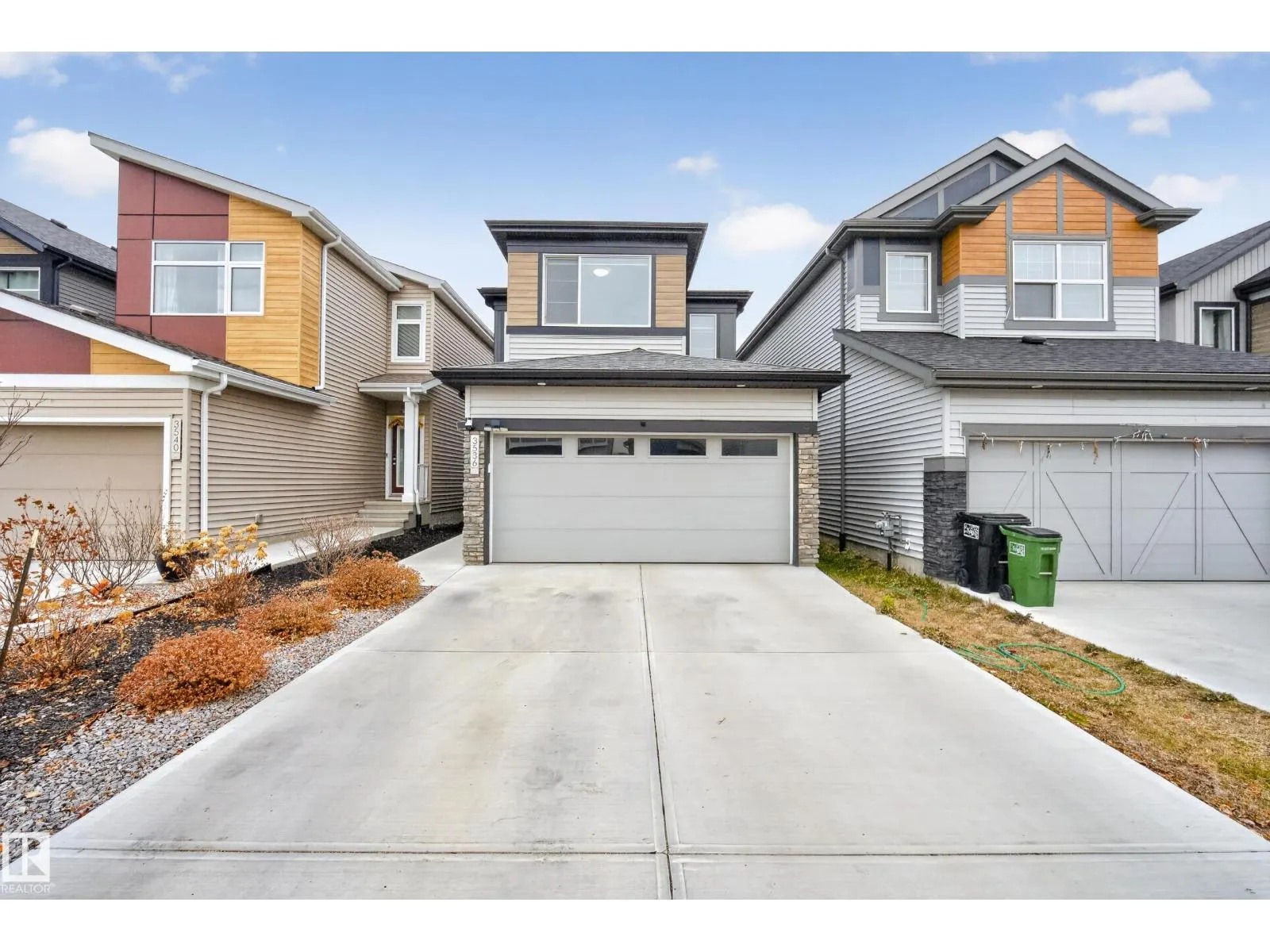 3536 6 AV SW SW