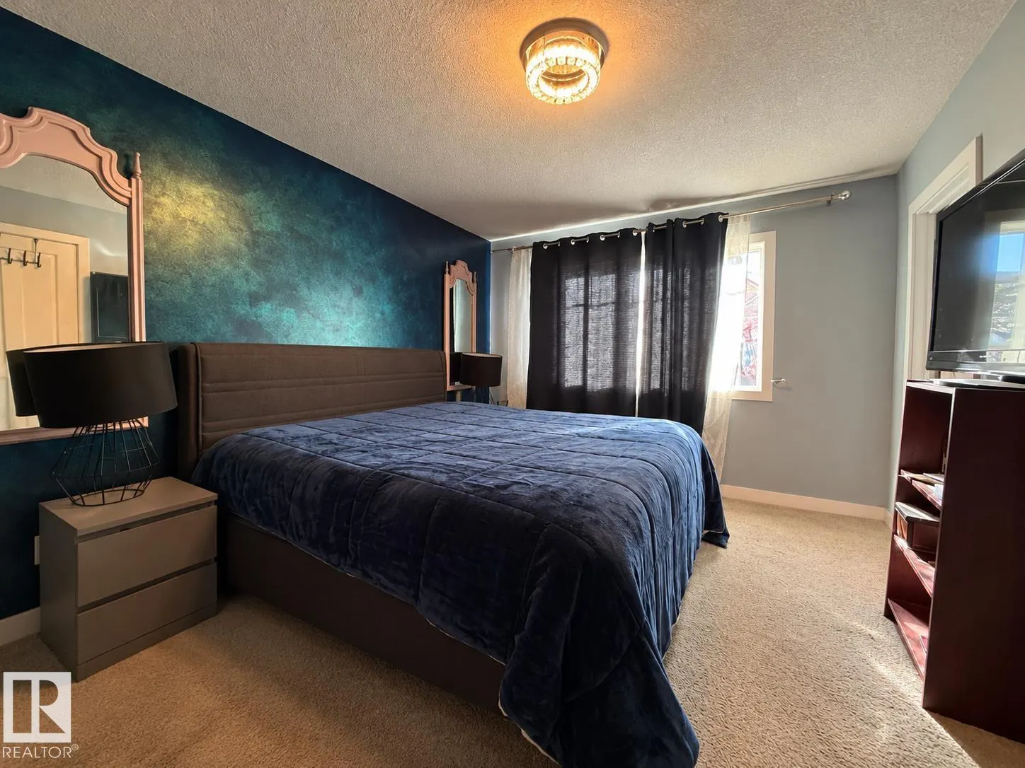 #49 9535 217 ST NW