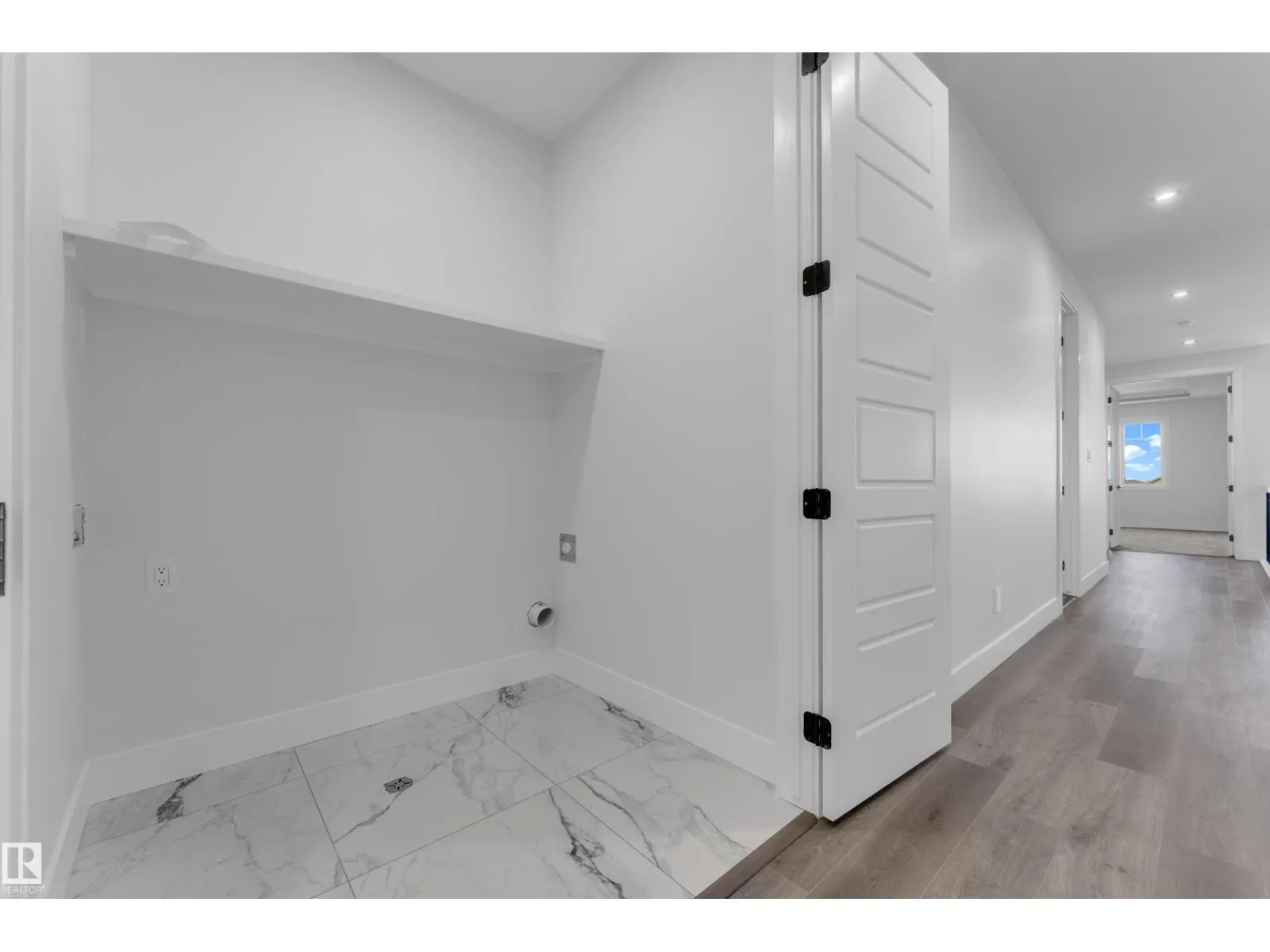 4310 36 st