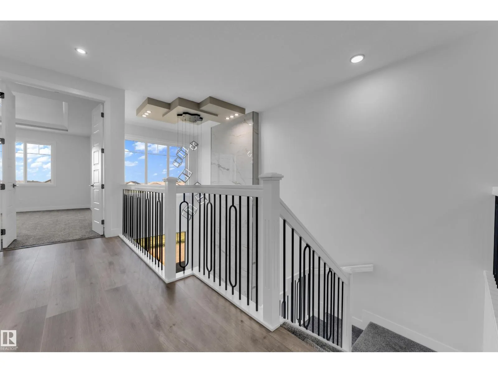 4310 36 st
