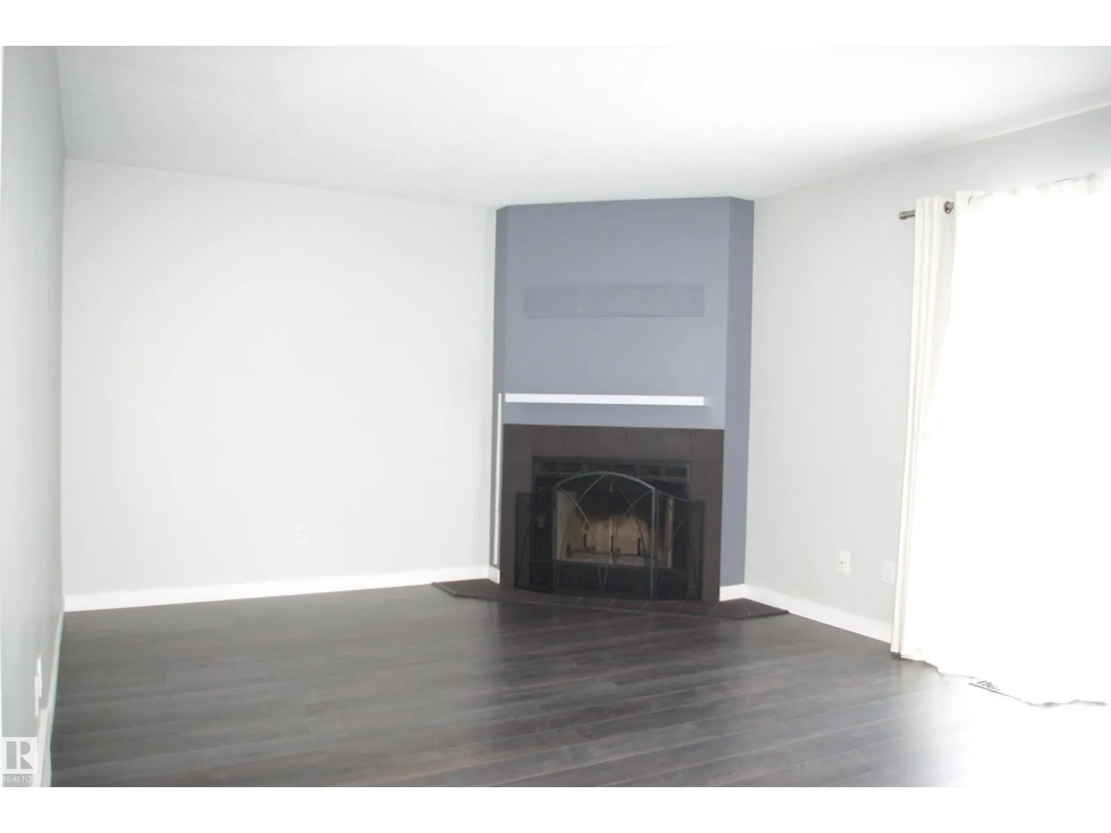 #27 9505 176 ST NW