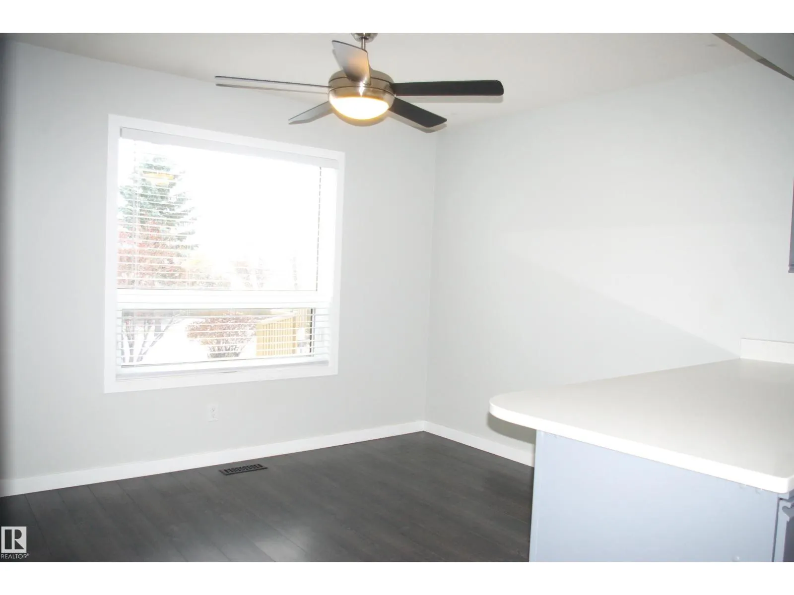 #27 9505 176 ST NW