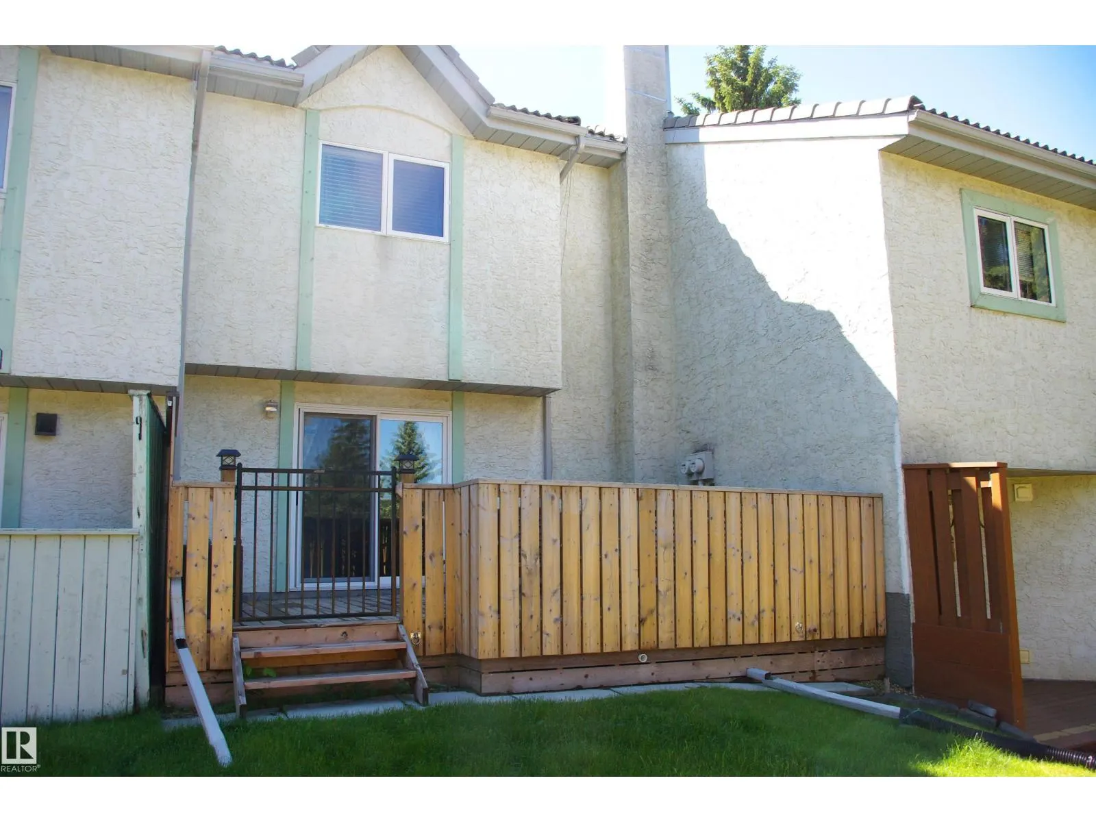 #27 9505 176 ST NW