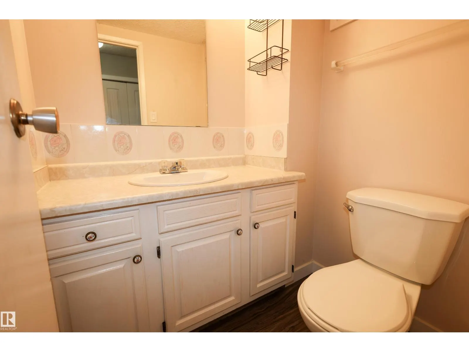 709 GRANDIN DR