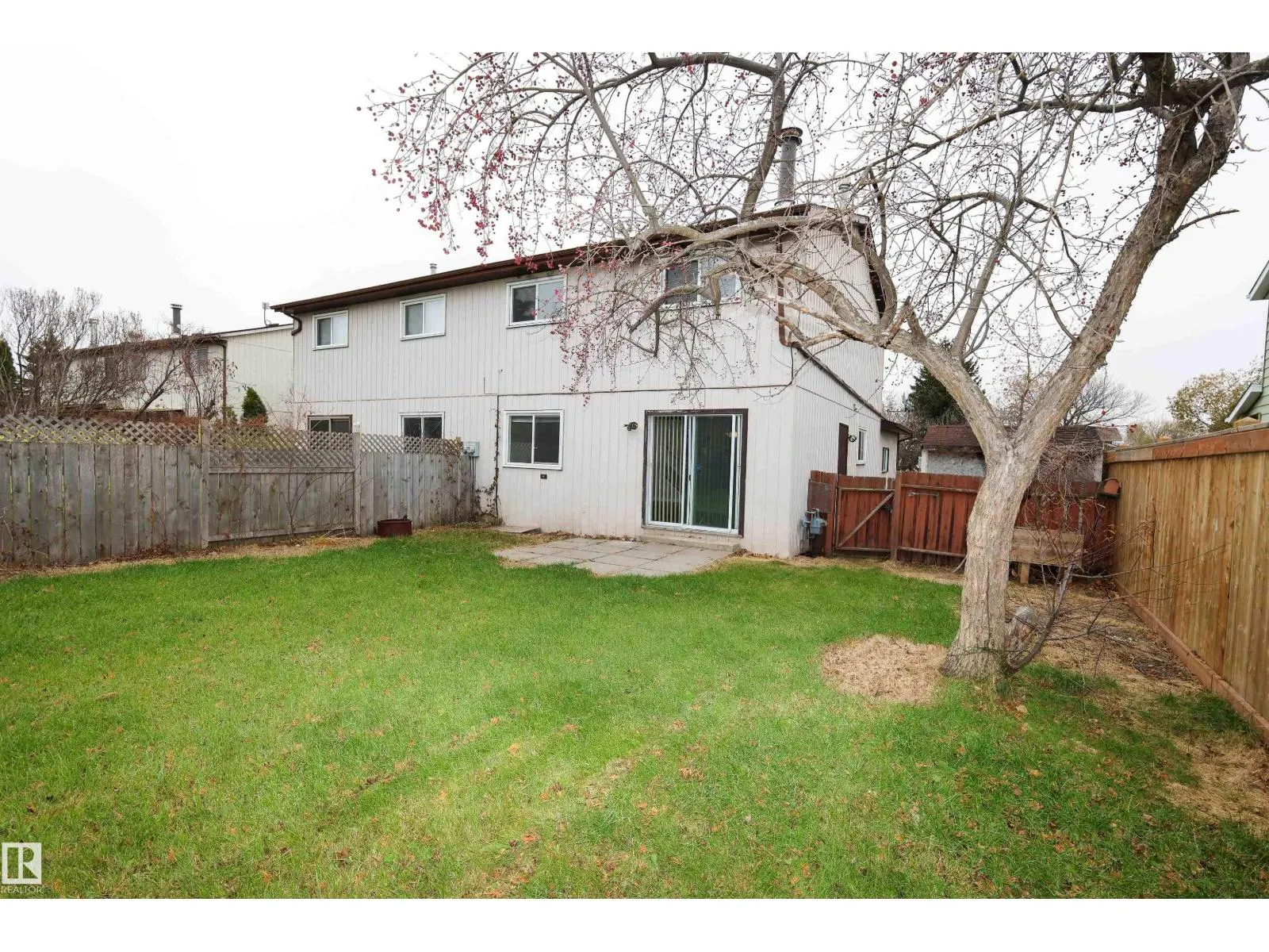 709 GRANDIN DR