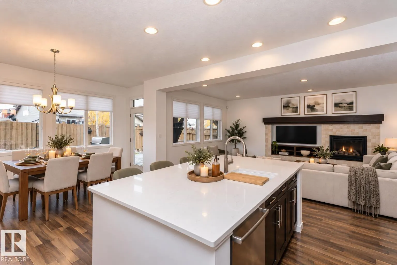 16808 57 ST NW