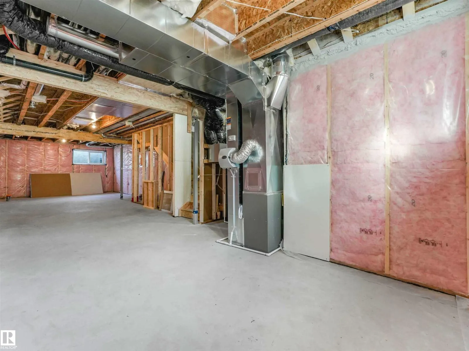 735 30 Street SW
