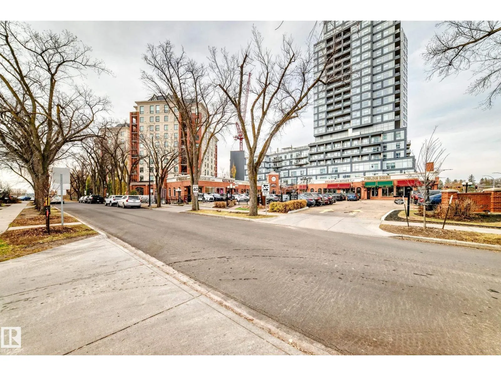 #707 10108 125 ST NW